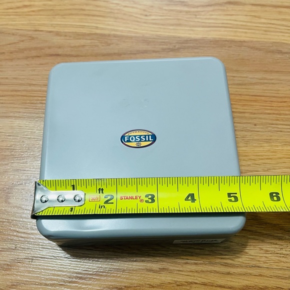 EUC Unisex Fossil Stainless Steel Box For Wallets And Watches 5” X 5” X 1.75’ - Picture 6 of 7